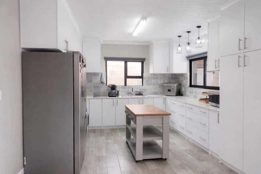 4 Bedroom Property for Sale in McDougall